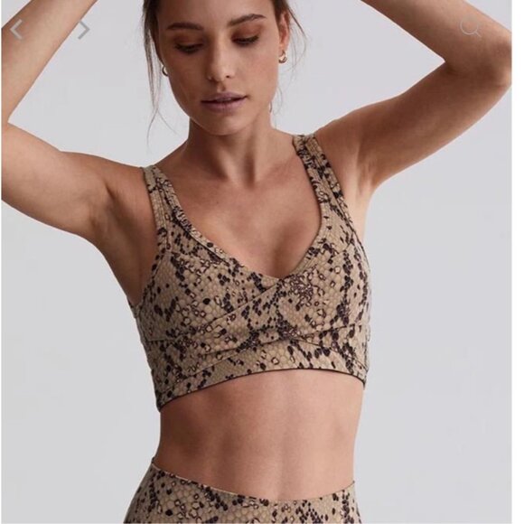 Varley Sport Bra Size XS Kellam Mojave Snake Padded Brown NWOT $54 - Picture 9 of 12